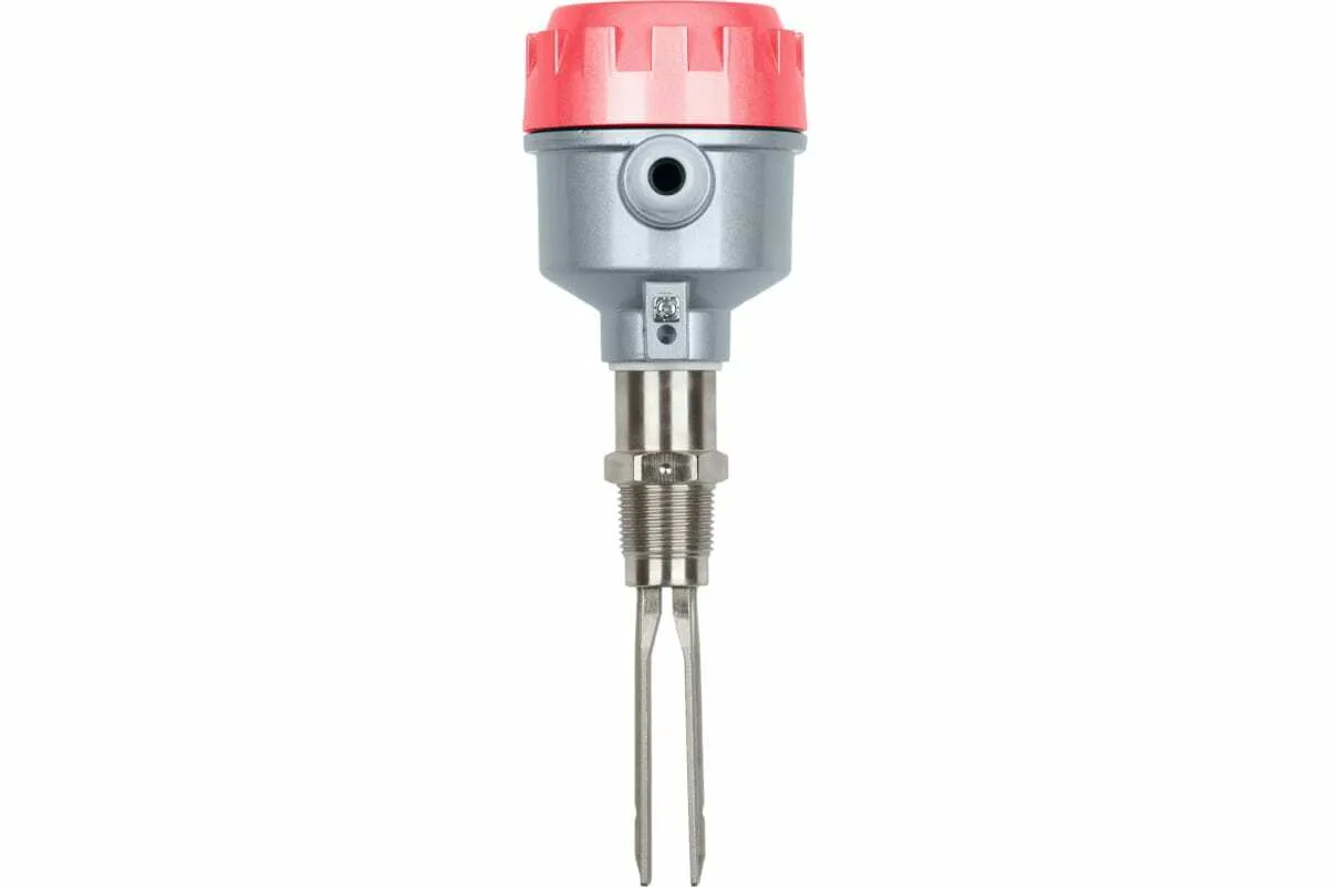 Вибрационный датчик предельного уровня жидкостей в алюм. корпусе, -30 +80 С, Pmax=20 bar, 24 V AC/DC, IP 65, соединение- резьба 1" PT, нерж. сталь, удлинение 135 мм, нерж. сталь, 2 релейных выхода